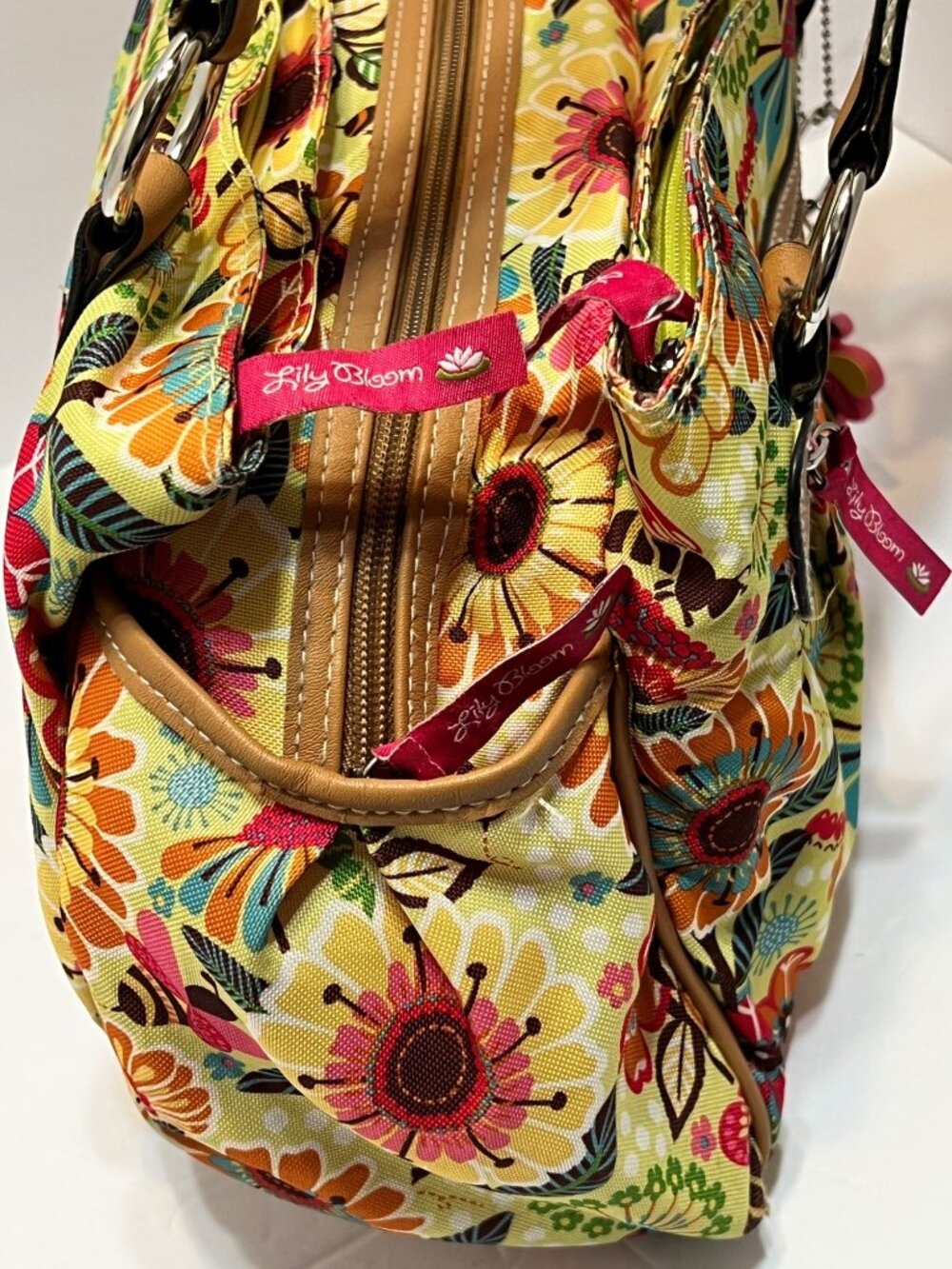 Lily Bloom Floral Bee Tote Bag Busy Bee Recycled Polyester Vinyl Trim Boho Y2K - Picture 15 of 16